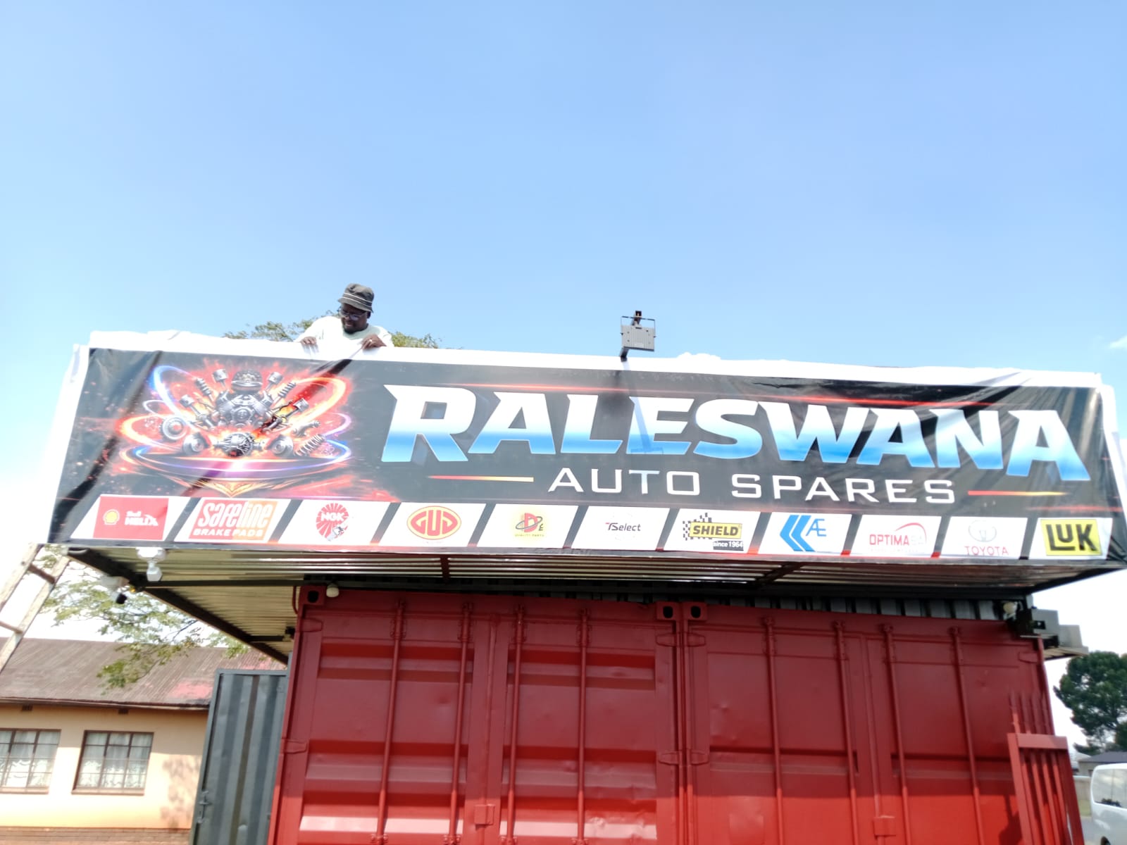 Auto spares container signage